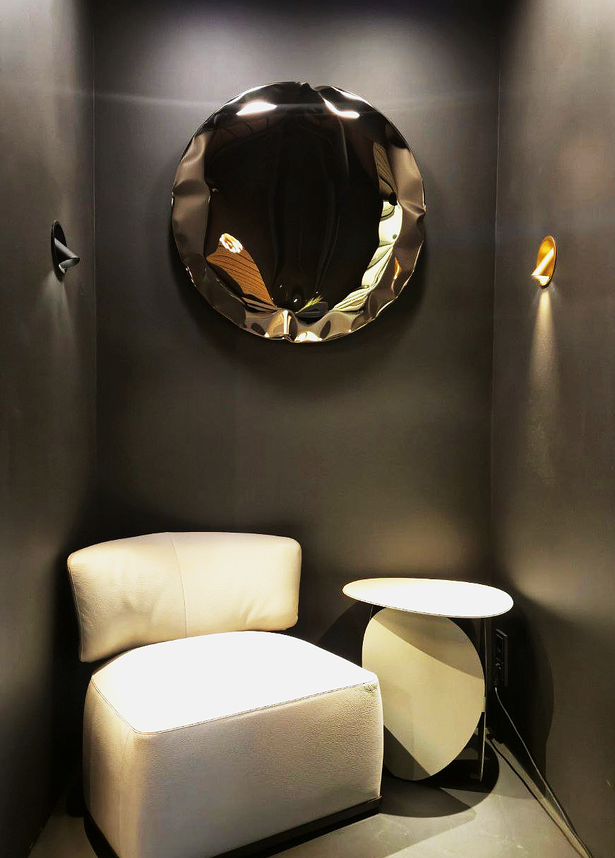 Зеркала коллекции Brano в латунном цвете