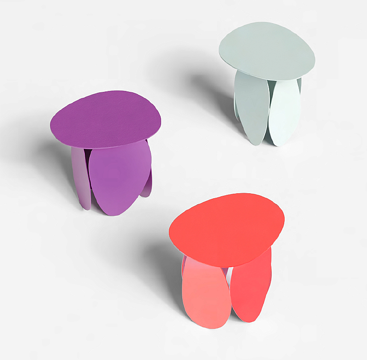 Столики MATIS бренда ZAHODI  в трендовых оттенках Hyper-violet, Fresh Mint и  Radiant Red.